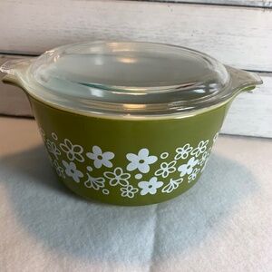 Vintage Pyrex Spring Blossom Verde Green Casserole Dish With Lid 1.5 QT Retro 70